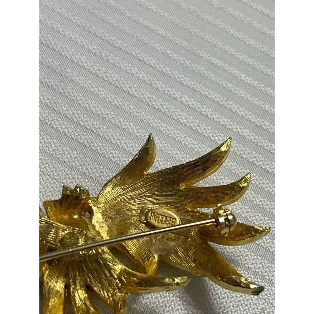 Bellini Faux Pearl Brooch Estate